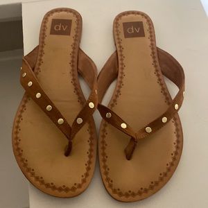 DV sandals